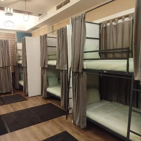 Turquoise Хостел *